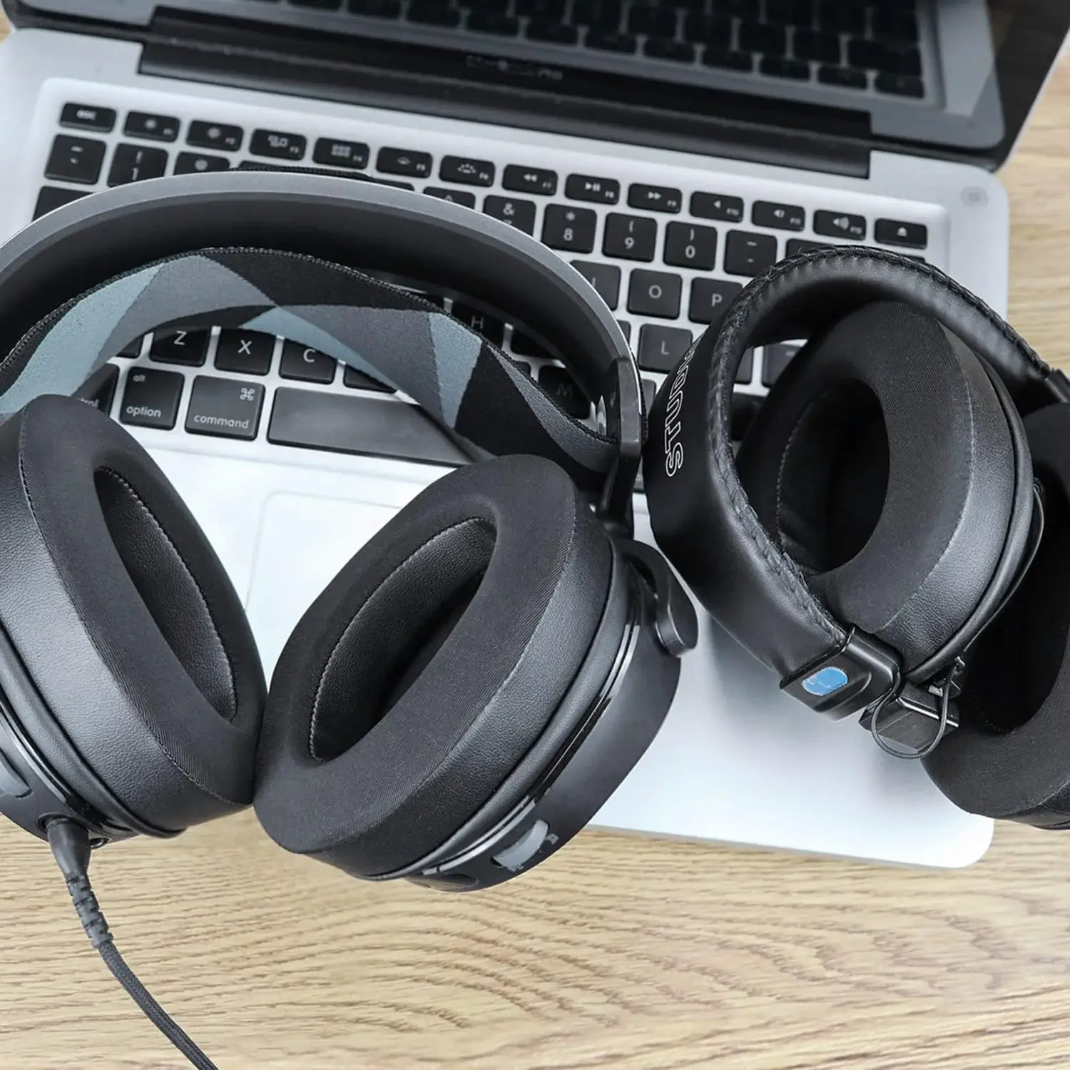 Cooling Gel Replacement Earpad - Sennheiser Headphone Momentum 4 review and price